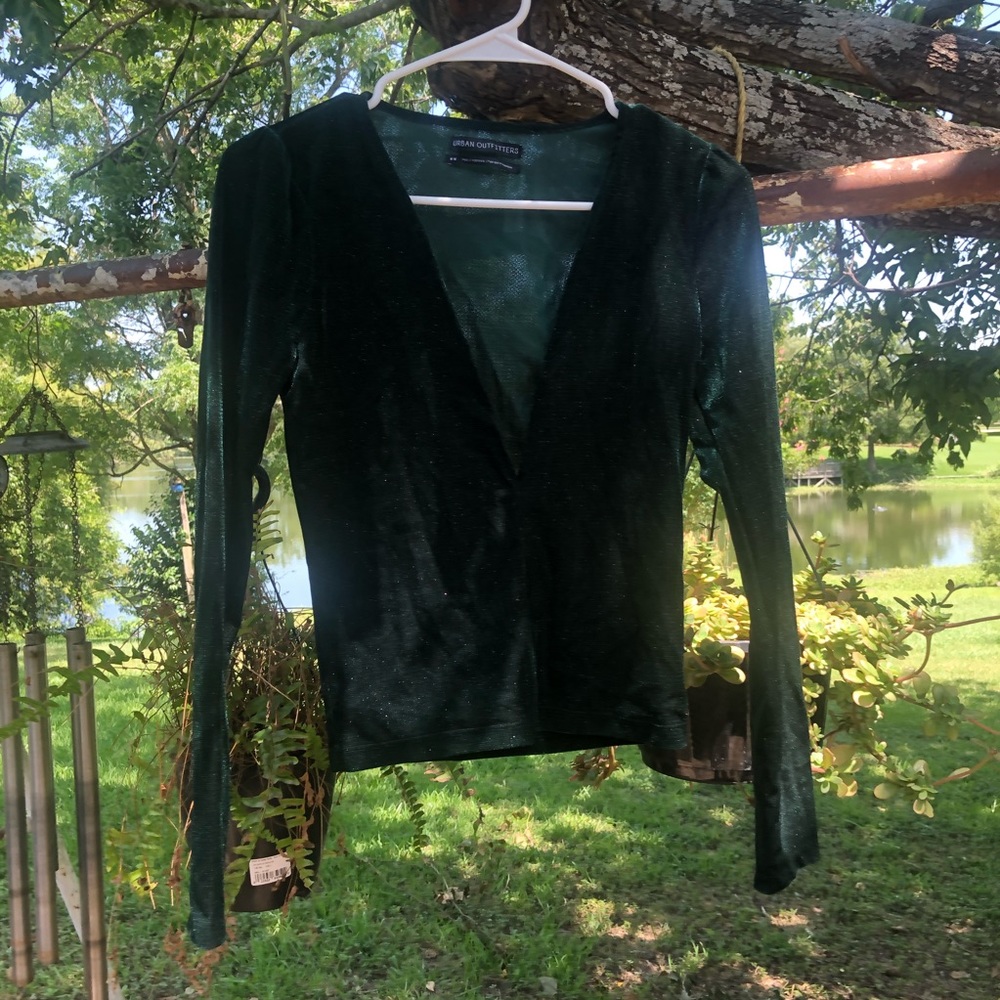 UO forest green long sleeve - Picture 6 of 10